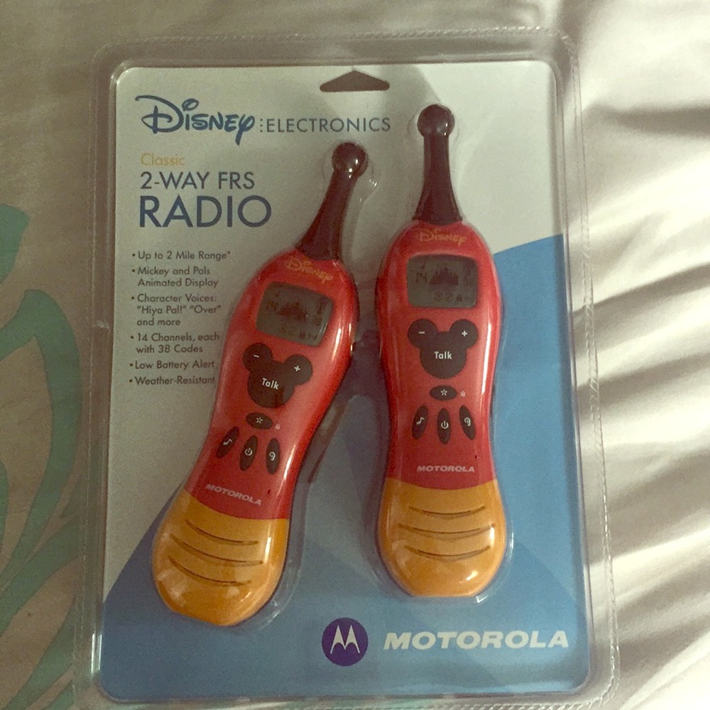 NIB Disney Classic 2-Way Frs Radio by Motorola